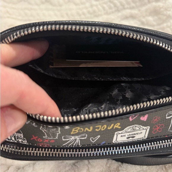 Karl Lagerfeld Black Multicolor Paris Print Maybelle Crossbody Bag NWT - Picture 4 of 11